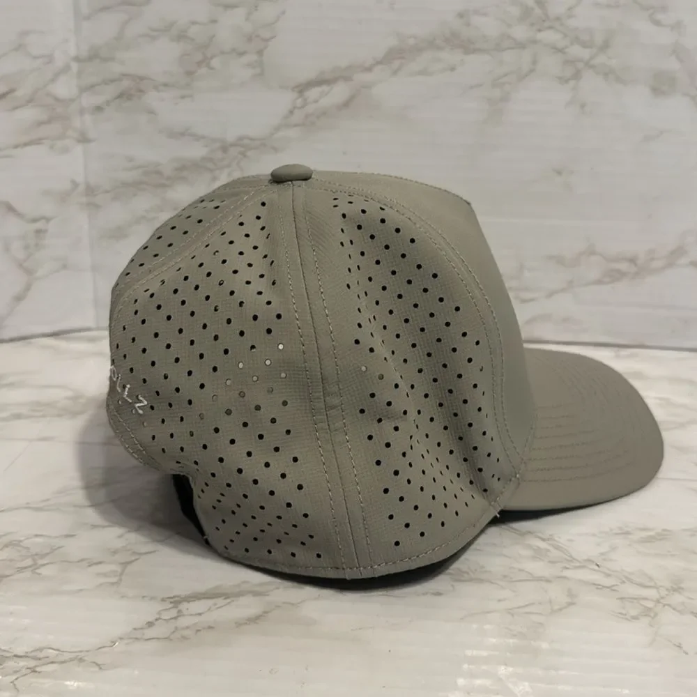 Sweet‎ Rollz gray Elephant Athletic Golf Hat lightweight performance wear